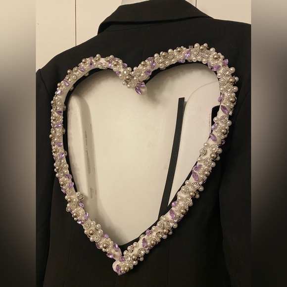 Black open back embellished heart oversized blazer size S/M - Picture 3 of 10